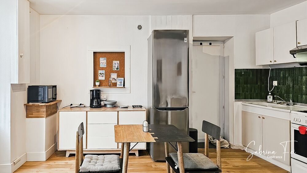 Vente Appartement PORTE ROYALE - APPARTEMENT T1 VENDU MEUBLÉ ET LIBE DE TOUT OCCUPANT La rochelle