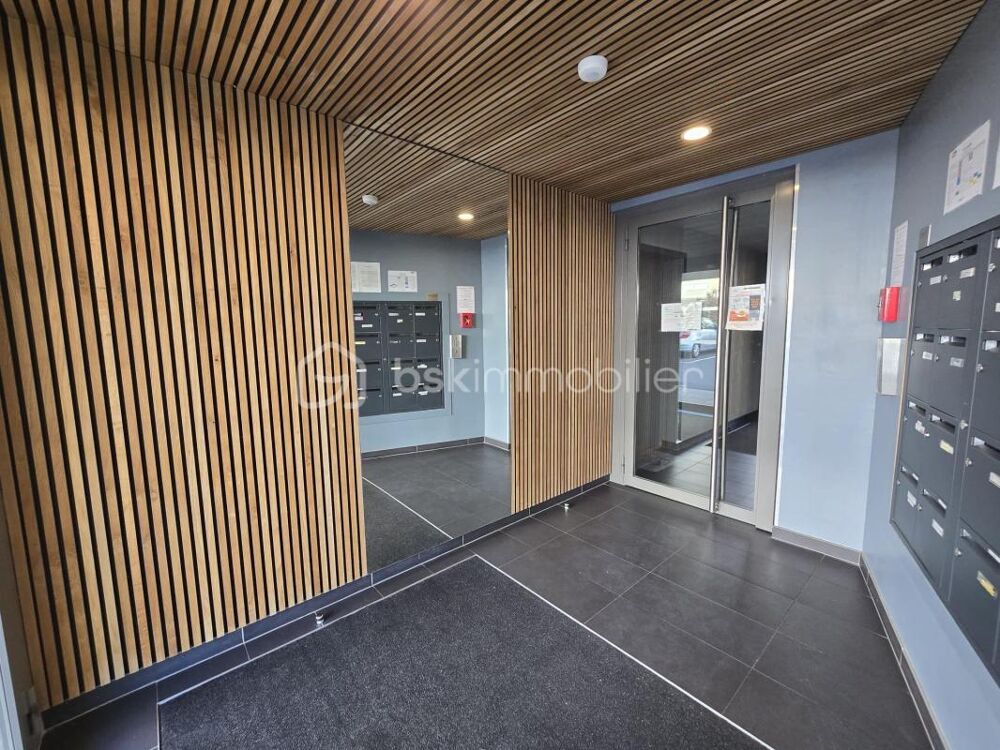 Vente Appartement Appartement T4 de 90 m² – Résidence récente, sécurisée, calme et idéalement située Orleans