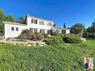  Villa � vendre 7 pi�ces 184 m�