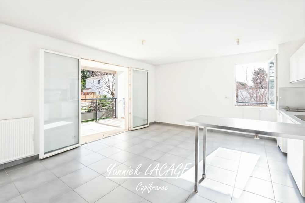 T3 avec terrasse  Résidence récente et sécurisée  Marseille 11
