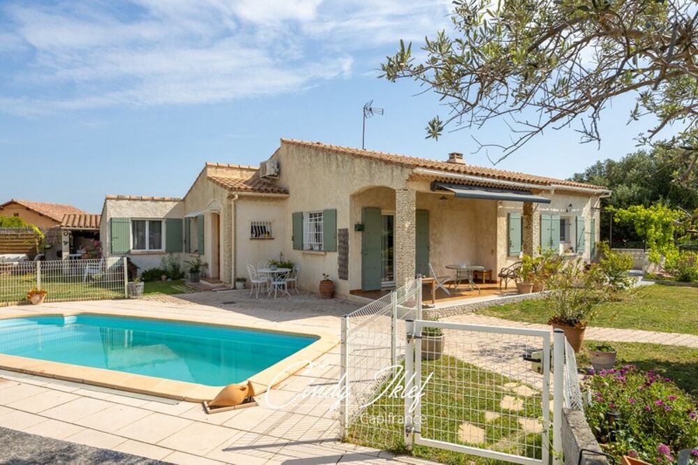 Maison à vendre 5 pièces à CHATEAUNEUF LES MARTIGUES (13)