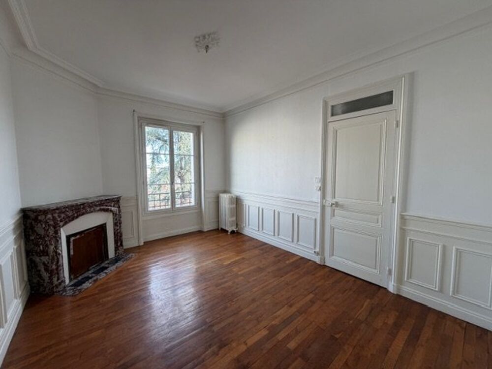 Vente Appartement À VENDRE – Superbe appartement de caractère à Saint-Étienne Saint etienne