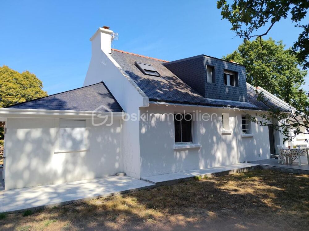 Maison spacieuse au coeur de Le Tour-du-Parc : Charme et Tranquillité