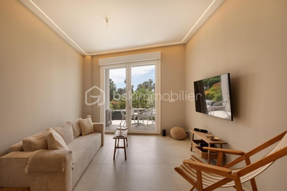 À VENDRE  F2 CANNES CROISETTE  RÉSIDENCE PRESTIGIEUSE « PALAIS DES DUNES »