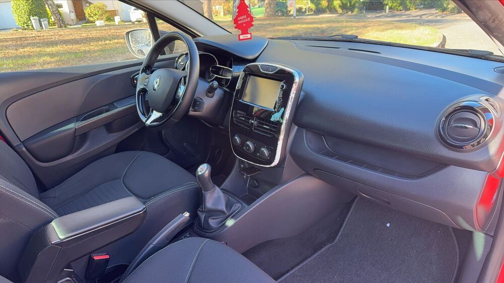 Clio IV 0.9 TCe 90 Limited 2015 occasion 44980 Sainte Luce Sur Loire