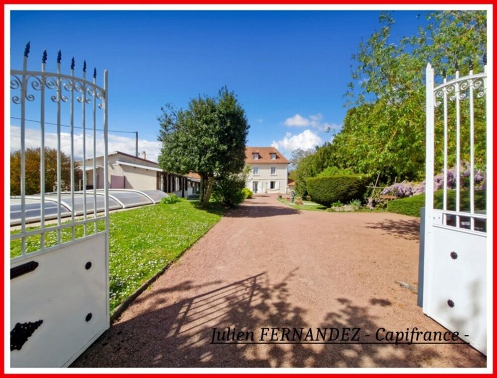 Dpt Indre et Loire (37), à vendre RICHELIEU Propriété P15 de 385,12m² -Terrain de 21142m²