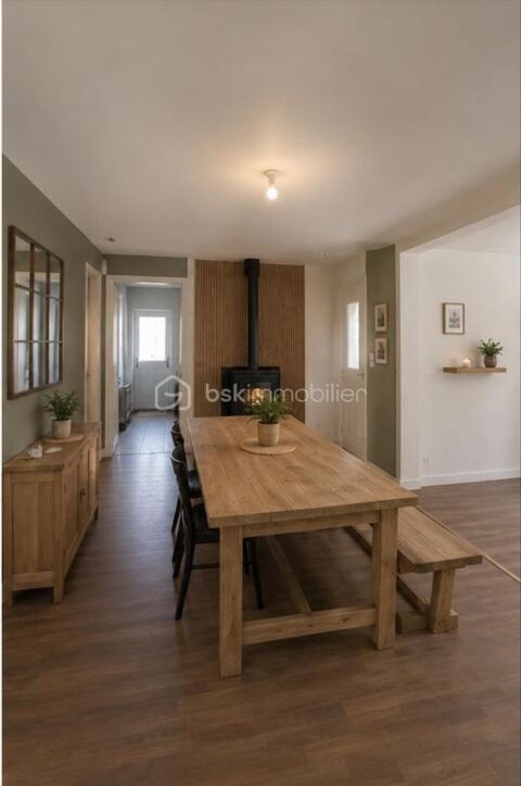   SAINT-CYR-SOUS-DOURDAN – MAISON 4 CHAMBRES – PLAIN-PIED POSSIBLE – 700 M² DE TERRAIN Maison - 5 pièce(s) - 165 m²