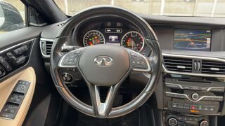 Q30 1.6 T 156 7G-DCT Premium 2017 occasion 91170 Viry Chatillon