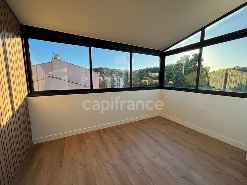 Appartement à vendre 2 pièces MOUGINS (06)