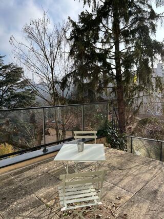  Appartement � louer 4 pi�ces 100 m�