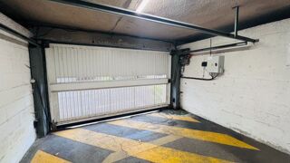  Parking / Garage  vendre 2 pices 25 m