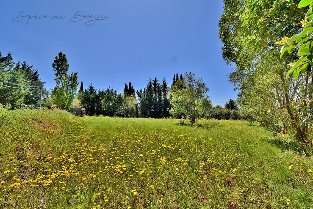 Vente Terrain Terrain de 1 423 m² à viabiliser à EGUILLES (13) Eguilles