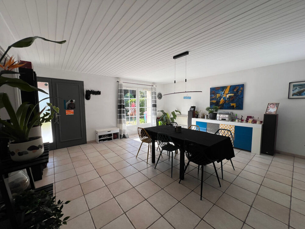 Vente Maison Maison à vendre 7 pièces MESCHERS SUR GIRONDE (17) Meschers sur gironde