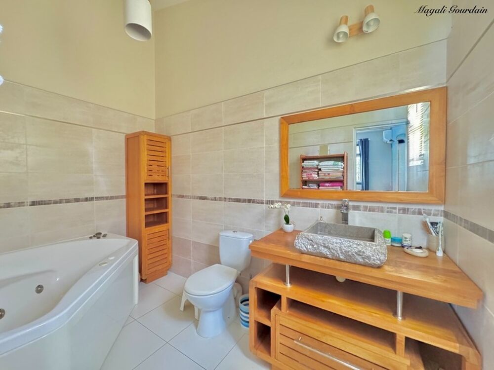 à vendre  Villa Saint-François (97118)