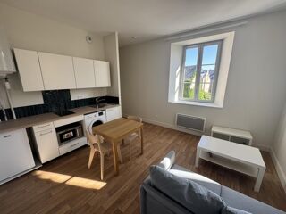  Appartement à louer 2 pièces 31 m²