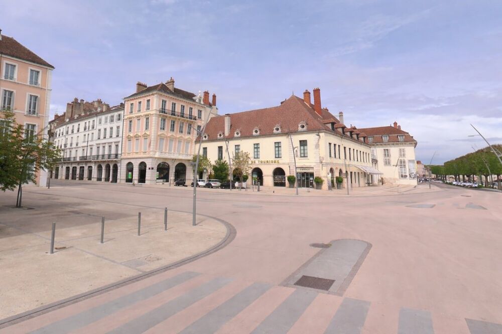   A VENDRE - LOCAL COMMERCIAL Chalon sur saone