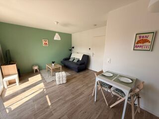  Appartement à louer 1 pièce 30 m²