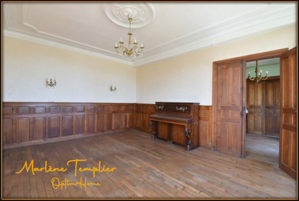 Maison de maître 1909  6 chambres  Vue Pyrénées  Grange  Fort potentiel (64)