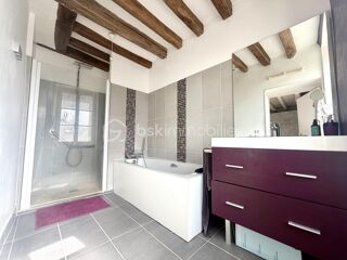  Maison à vendre 10 pièces 215 m²