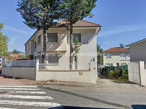 Immeuble de rapport &agrave; Bron 1178000 69500 Bron