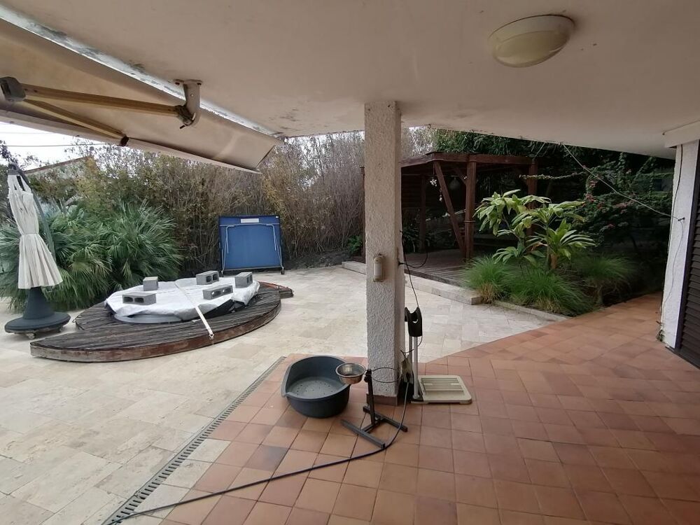 � vendre  Villa Saint-Gilles Les Bains (97434)