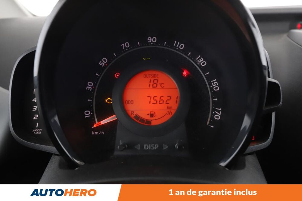 Aygo 1.0 VVT-i X-Play 5P 72 ch 2019 occasion 92130 Issy-les-Moulineaux