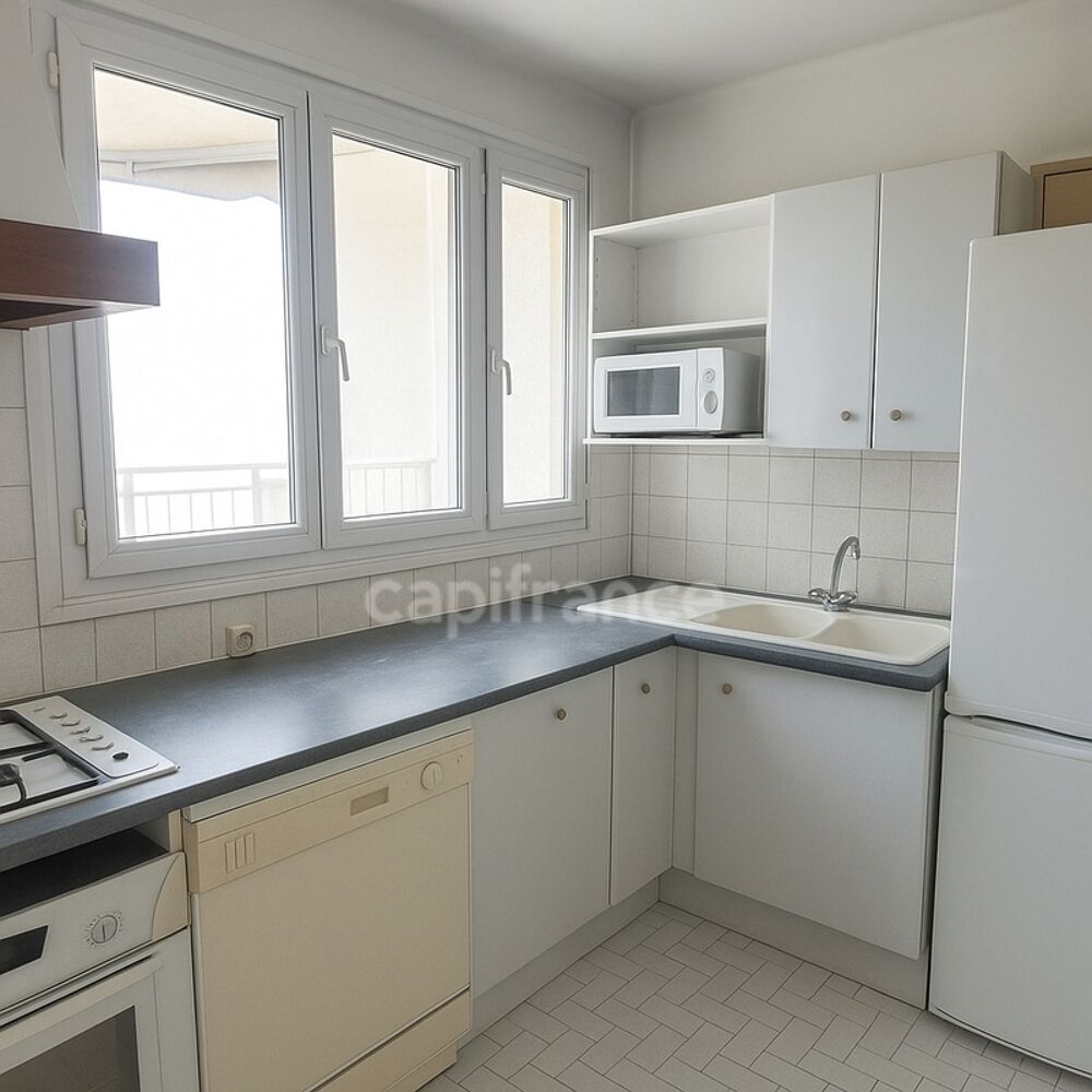 Vente Appartement Hyères Gare - Appartement T3 - 77m² - Avec  garage individuel Hyeres
