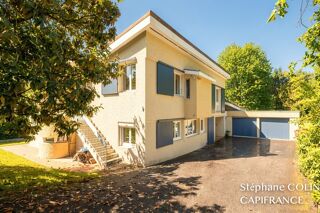  Maison à vendre 10 pièces 295 m²