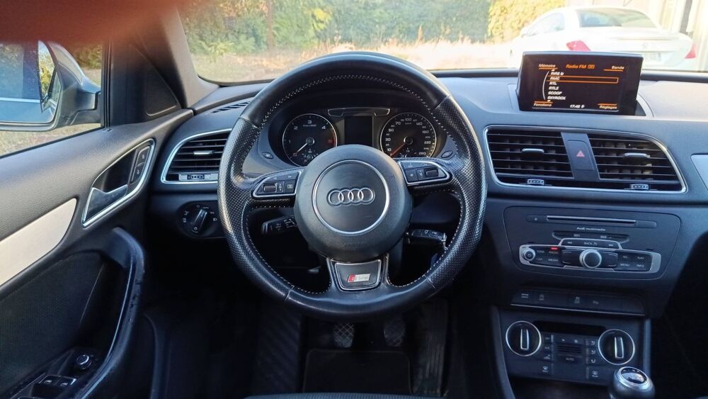 Q3 I 2.0 TDI 150 S line 2016 occasion 69800 Saint Priest