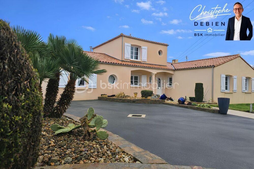 Vente Maison ? PAVILLON FAMILIAL D'EXEPTION – ESPACE – CONFORT - 3 CHAMBRES – SUITE PARENTALE - PISCINE COUVERTE – TERRAIN CLOS – L'OIE L oie