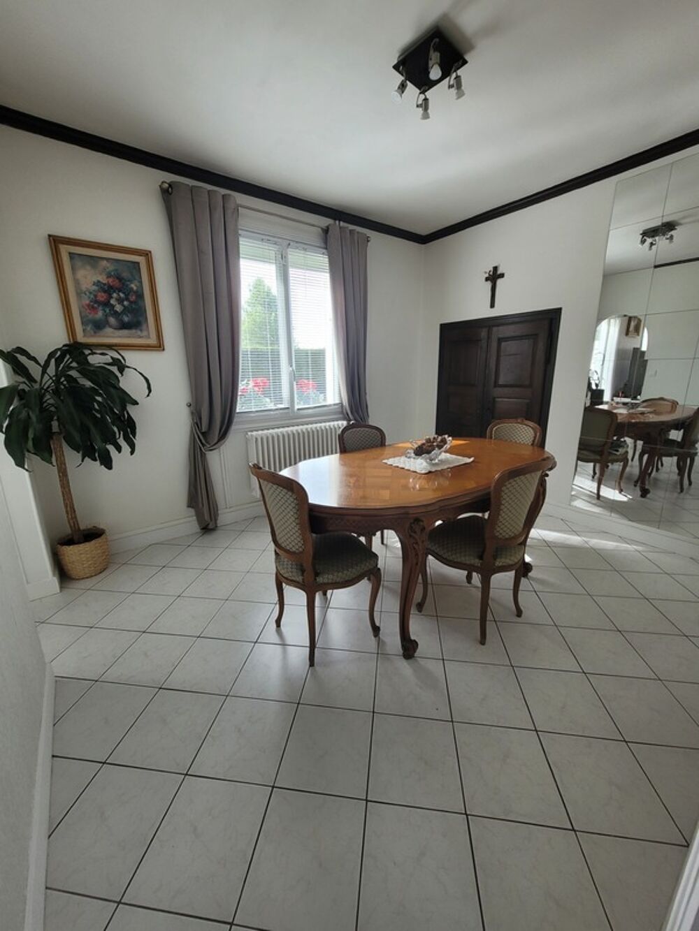 Vente Maison Maison de 150 m² avec sous sol partiel, 4 chambres Gallardon