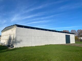  Maison  vendre 6 pices 720 m