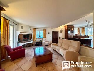  Maison � vendre 7 pi�ces 230 m�