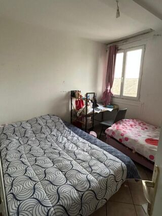  Appartement  vendre 4 pices 80 m