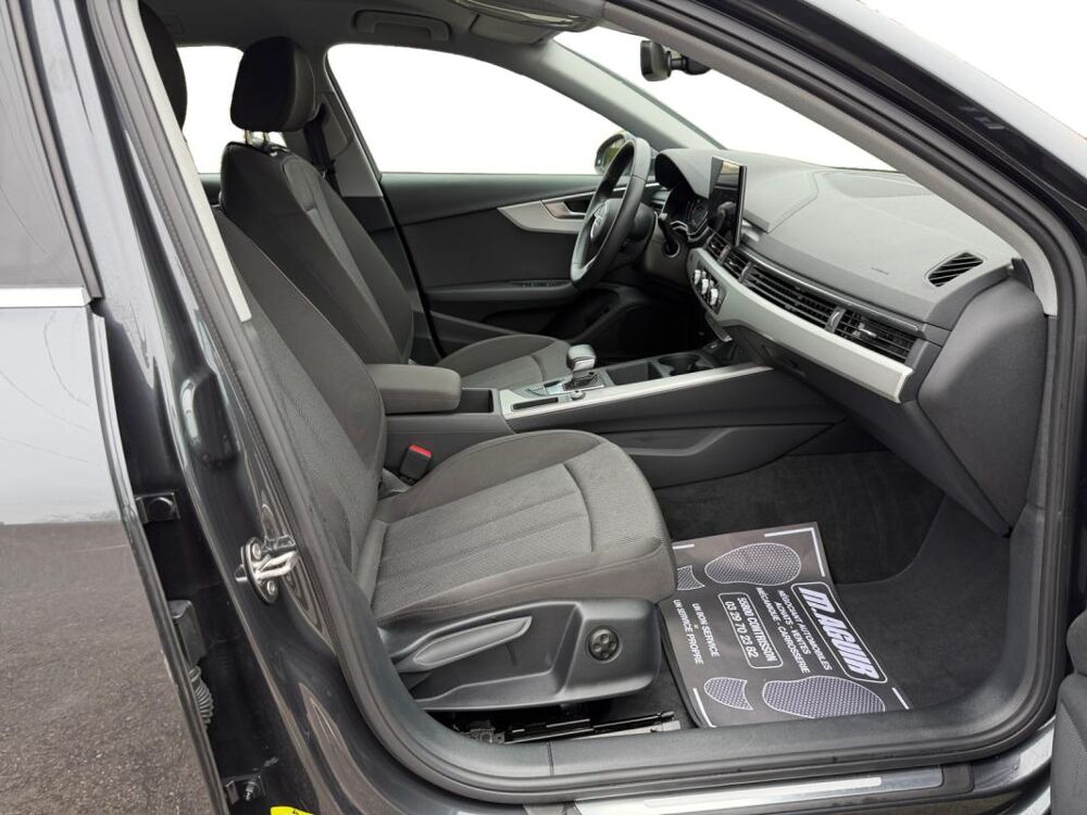 A4 V (3) 30 TDI 136 7CV BUSINESS LINE S tronic 2022 occasion 55800 Contrisson