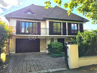 Vente Maison Pavillon traditionnel non mitoyen 170m² garage jardin Courtry