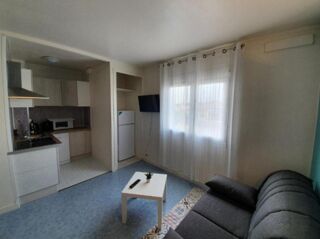  Appartement à louer 2 pièces 35 m²
