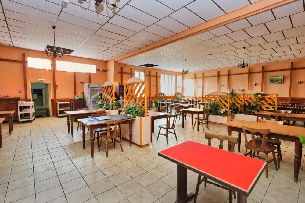 Vente Immeuble IMMEUBLE MIXTE : HABITAT + COMMERCIAL 490m² À KERFEUNTEUN Quimper