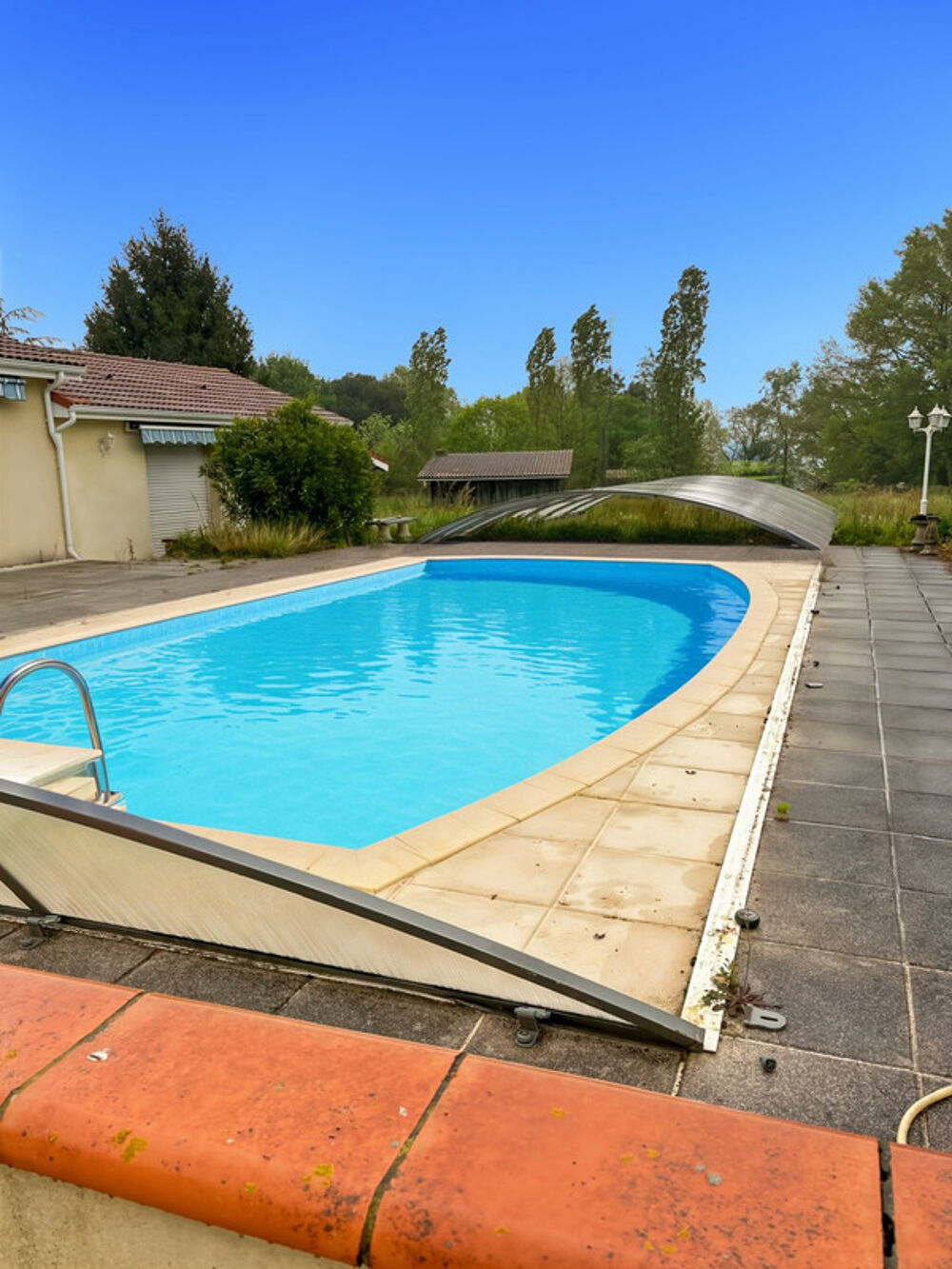 Maison à vendre 5 pièces CASTELNAU MAGNOAC (65) - 142 m2 avec piscine - 4263 m2 de terrain