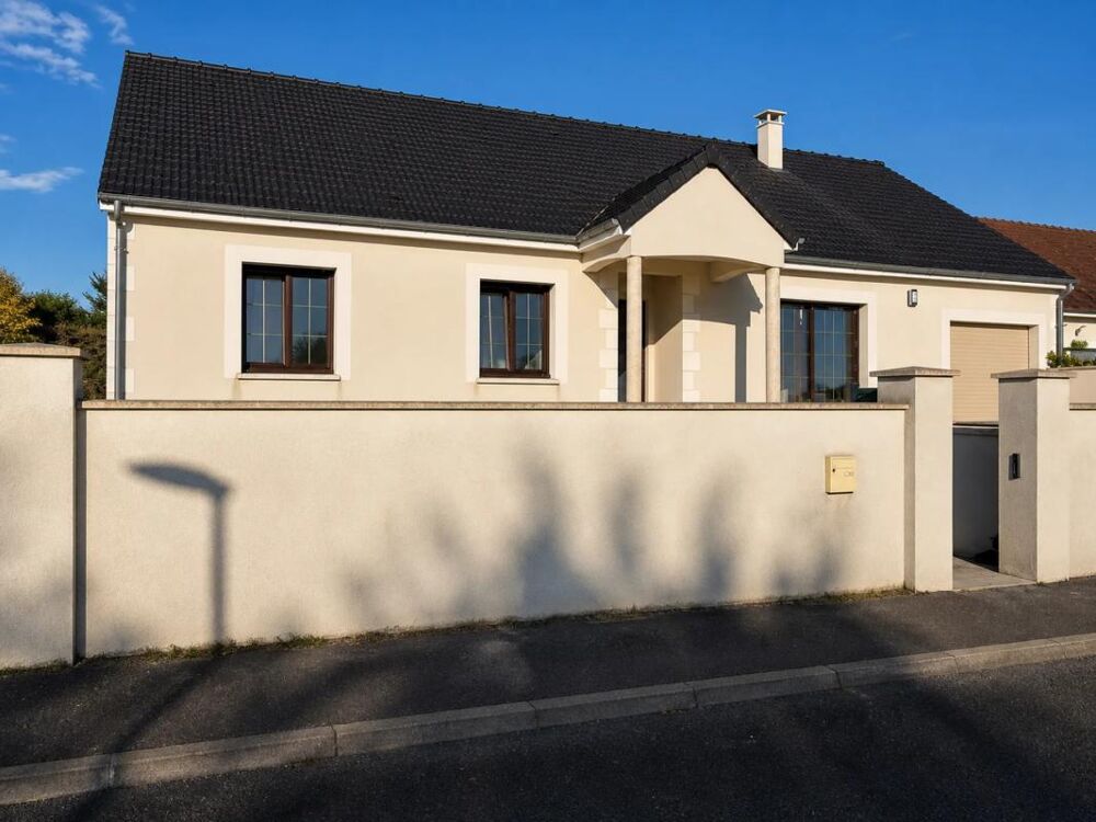 Maison de 4 pièces de 120 m² à Bourges
