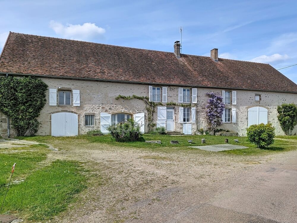 Maison à vendre 8 pièces SAULIEU (21)