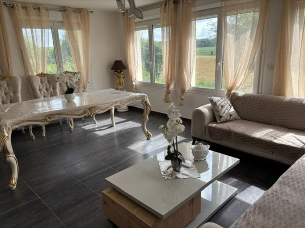 Vente Maison Maison à vendre 7 pièces JUILLY (77) Juilly