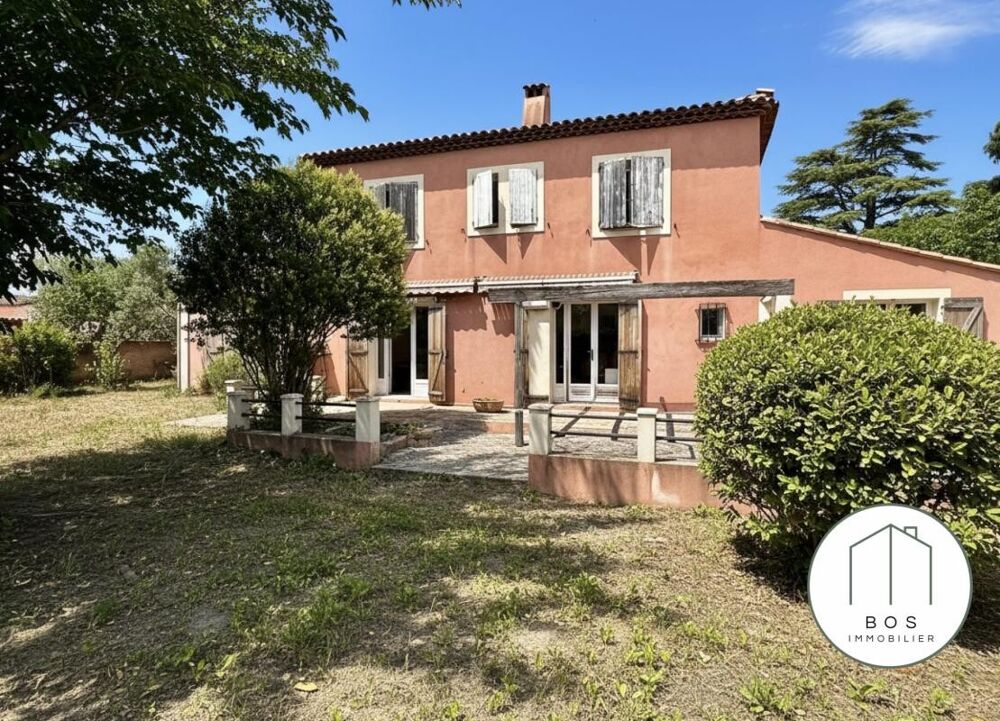 Confortable villa avec jardin et garage