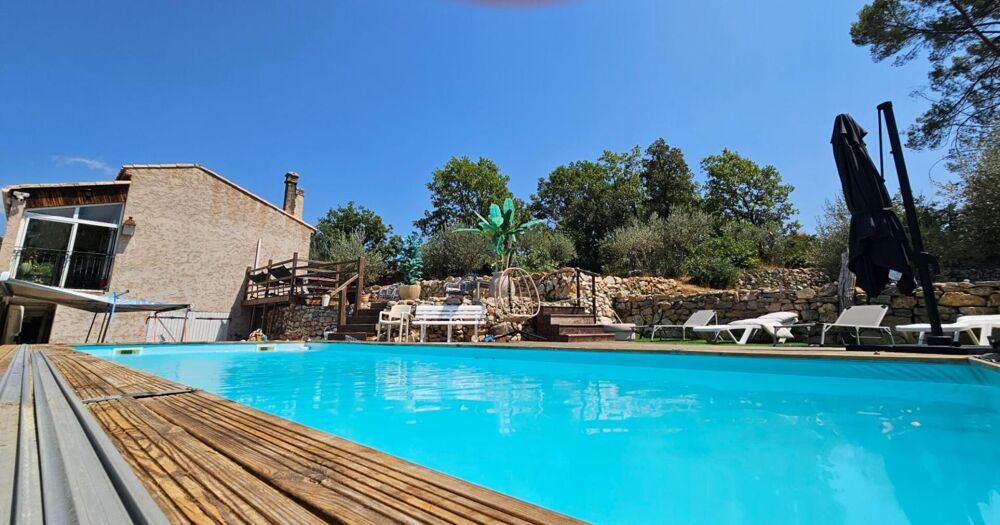 Vente Maison Maison unifamilialle ou deux logements, terrain 1900 m2 , piscine Callas
