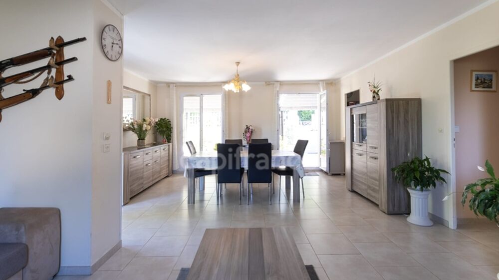 Maison à vendre 3 pièces LA ROQUEBRUSSANNE (83)