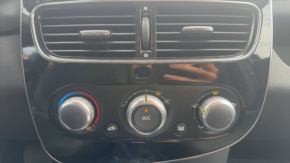 Clio 1.5 dCi 90 EDC6 Intens - Automatique 2018 occasion 38490 Aoste