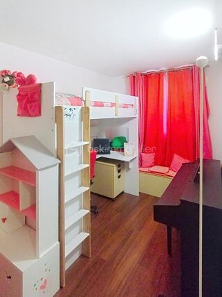  Appartement � vendre 5 pi�ces 82 m�