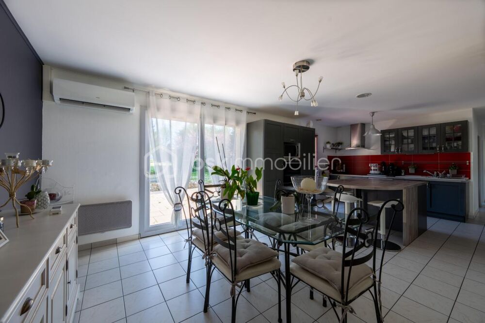 Maison familiale avec dépendances - rares - 142m2 environ - Ardentes