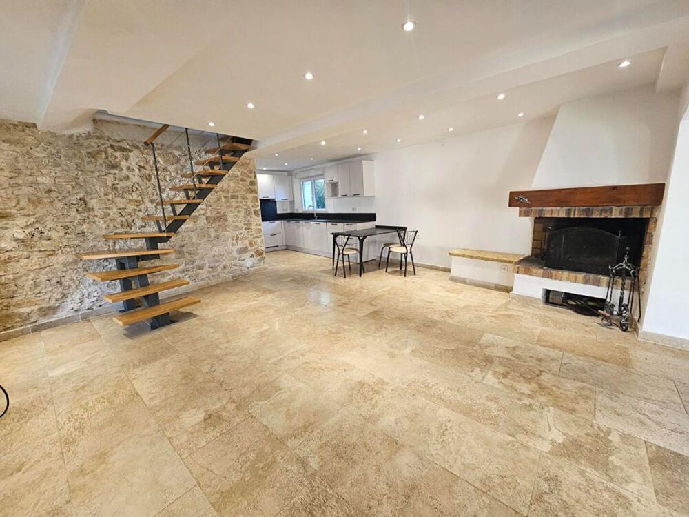 � vendre  Maison �guilles (13510)