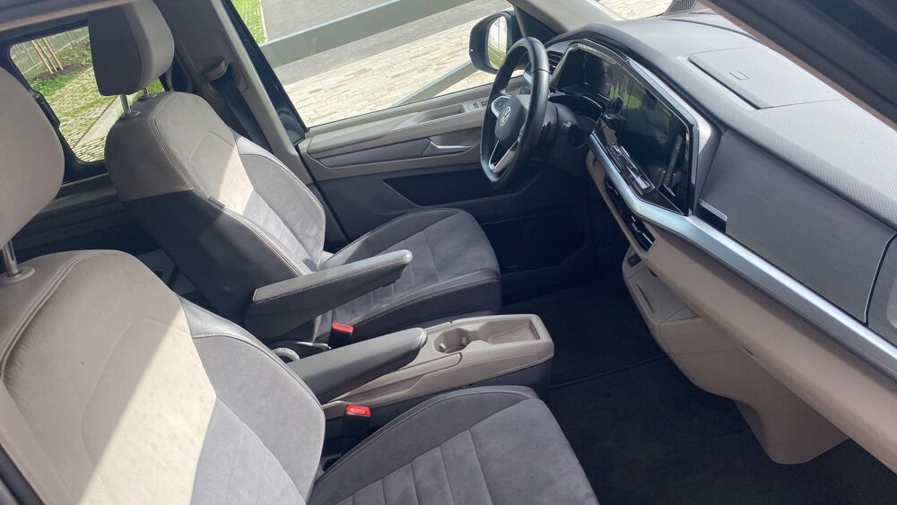 MULTIVAN T7 1.4 eHybrid 218 DSG6 Life - 7 places Automatique 2024 occasion 94800 Villejuif